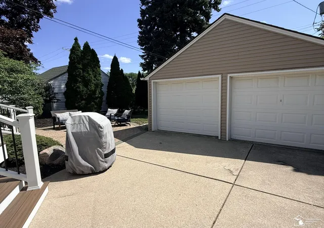 4th image of 2681 Lenox St, Trenton, MI 48183 | MLS# 50216850