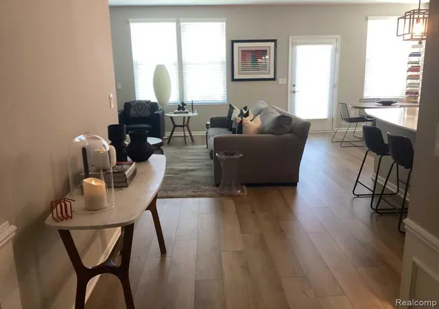 Listing Photo 5 - Condo for sale in building located at 16281 Conifer Ln, Clinton Township, MI 48038