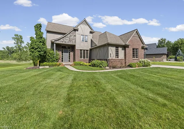 Photo 4 of Single family home for sale at 68242 Lake Angela Pointe St, Richmond, MI 48062 | MLS# 50219681 | Listing updated on 2026-09-02