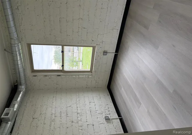 26th image of 30 E Philadelphia St, Detroit, MI 48202 | MLS# 60990724