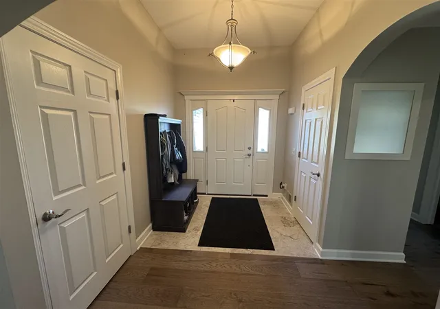 2nd image of 1385 Mallard Dr, Burton, MI 48509 | MLS# 70502881