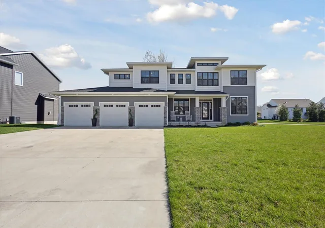 Photo 2 of Single Family Residence at St, Byron Center, MI 49315 | MLS# 70400514 |  | Sold on 2024-10-07