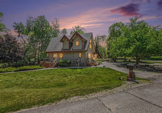 Homes for sale in Weidman, MI | 2000 Granada Ct, Weidman, MI 48893 | MLS# 70534775