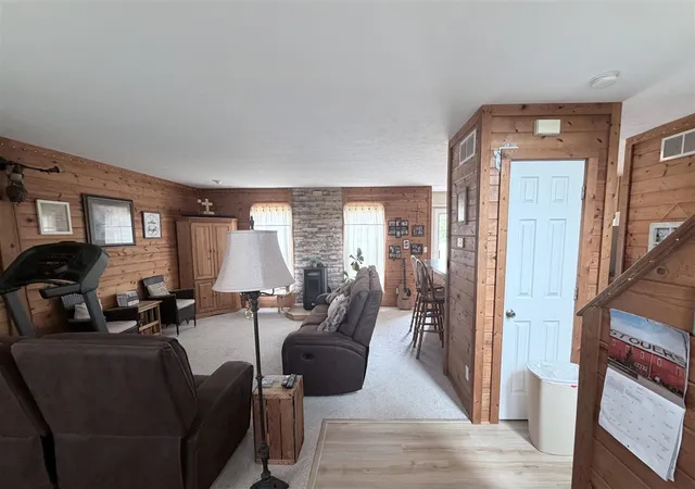 Homes for sale in Eau Claire, MI | 6585 Sinclair Rd, Eau Claire, MI 49111 | MLS# 70544565