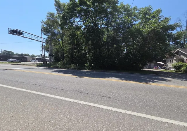 Land for sale at 2205 Waalkes St, Muskegon, MI 49444 | MLS# 70544497