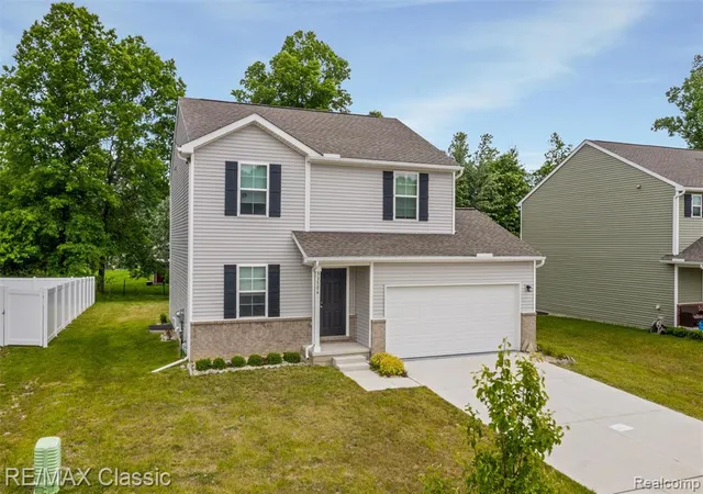 2nd image of 33506 Carly Ct, Westland, MI 48186 | MLS# 61000237