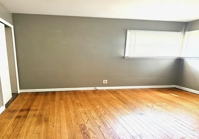 4th image of 3307 Pencombe Pl, Flint, MI 48503 | MLS# 50209477
