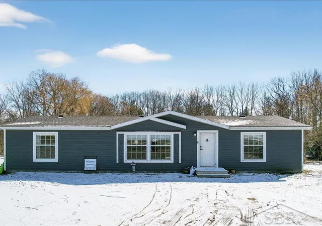 Homes for sale in Standish, MI | 3413 Arenac-State Rd, Standish, MI 48658 | MLS# 50200127