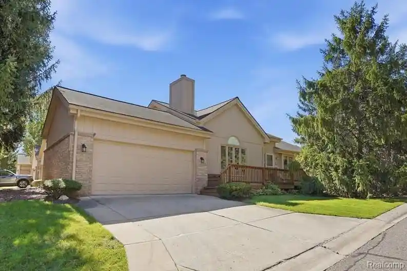 Condo for sale at 21895 River Ridge Trl, Farmington Hills, MI 48335 | MLS# 61033606