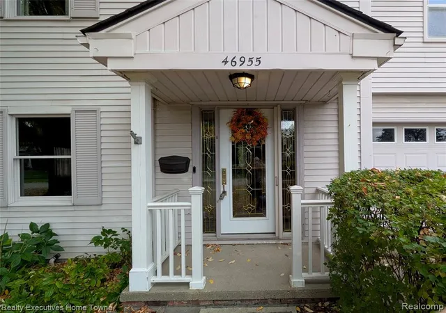 Photo 2 of Single family home for sale at 46955 Shiloh Way, Shelby Township, MI 48317 | MLS# 61021361 | Listing updated on 2026-08-15