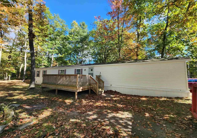 Homes for sale in Au Gres, MI | 4295 W Taral Terrace Dr, Au Gres, MI 48703 | MLS# 50206671