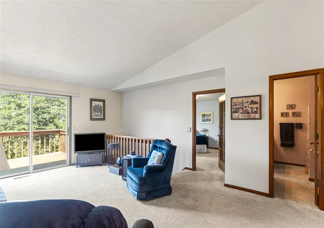 Homes for sale in Kentwood, MI | 2271 Southgate Dr, Kentwood, MI 49508 | MLS# 70543683