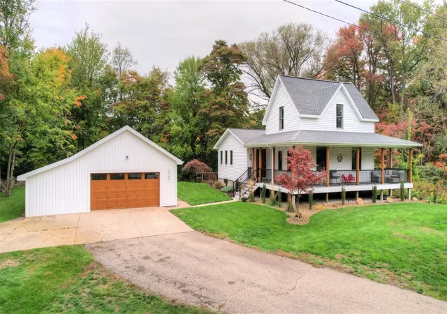 1st image of 6445 146th Ave, Holland, MI 49423 | MLS# 70500714