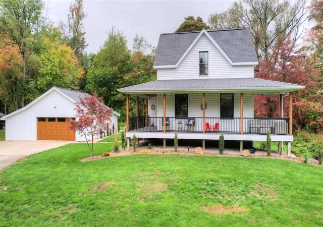 2nd image of 6445 146th Ave, Holland, MI 49423 | MLS# 70500714