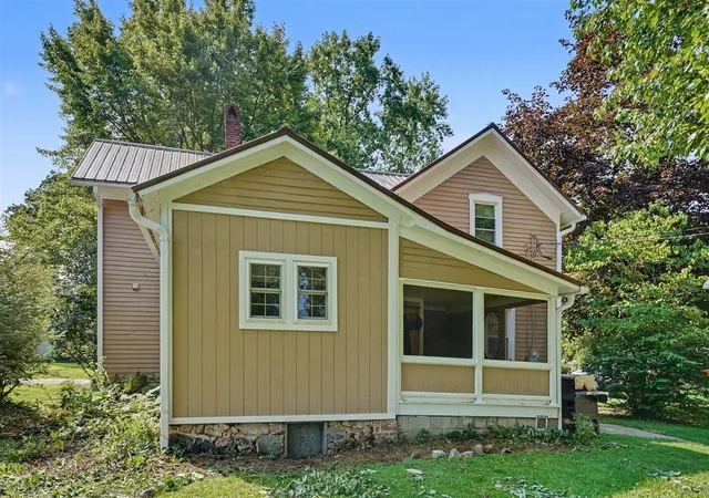 Photo 27 of Single family home for sale at 265 E 4th Street, Constantine, MI 49042 | MLS# 70550670 | Listing updated on 2026-10-03