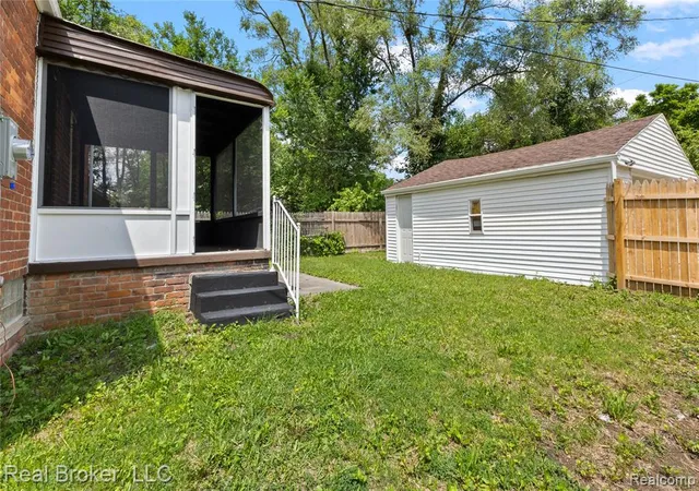 2nd image of 15000 Stansbury St, Detroit, MI 48227 | MLS# 61011270