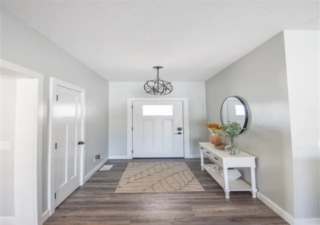 Photo 4 of Sale Pending at 561 Wedge Ct, Coldwater, MI 49036 | MLS# 70512394 | Listing updated on 2026-07-24