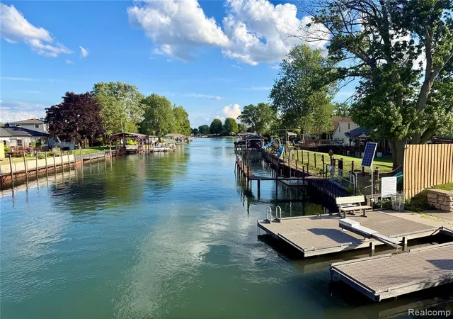 Homes for sale in Gibraltar, MI | 29589 Jefferson Ave #15, Gibraltar, MI 48173 | MLS# 61006481