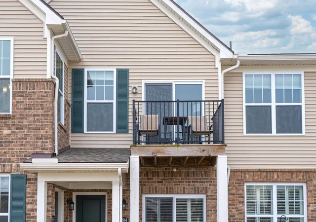 Photo 2 of Condo for sale at 9836 Ridge Run St, Hartland Twp, MI 48855 | MLS# 50220240 | Listing updated on 2026-09-07