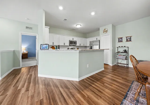 Photo 4 of Condo for sale at 9836 Ridge Run St, Hartland Twp, MI 48855 | MLS# 50220240 | Listing updated on 2026-09-07