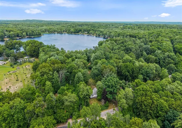 Homes for sale in Gobles, MI | 31730 Brandywine Rd, Gobles, MI 49055 | MLS# 70539054