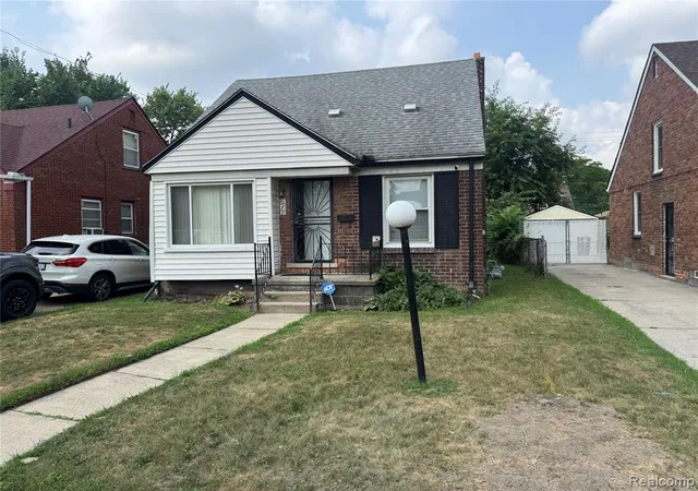 Photo 3 of Sale Pending at 19967 Marx St, Detroit, MI 48203 1341 | MLS# 61023518 | Listing updated on 2026-09-05