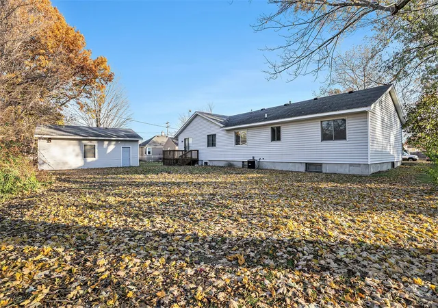 Listing Photo 4 - Condo for sale in building located at 297-301 W 23rd St, Holland, MI 49423