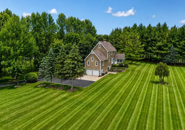 3rd image of 608 E Bluegrass Rd, Mount Pleasant, MI 48858 | MLS# 80069858