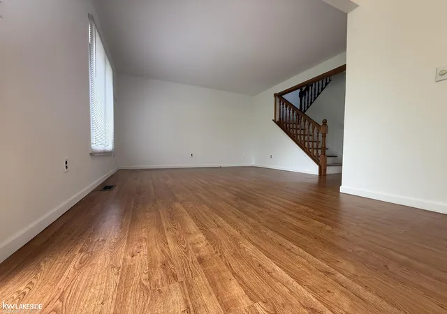 Homes for sale in Clinton Township, MI | 20016 N Great Oaks Circle St, Clinton Township, MI 48038 | MLS# 50207901