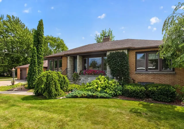 Photo 2 of Sale Pending at 5596 Gaertner Ct, Bay City, MI 48706 | MLS# 50219237 | Listing updated on 2026-08-27