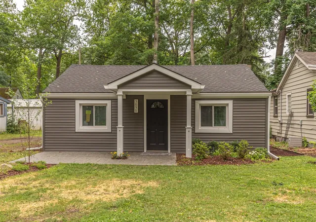 Homes for sale in Brighton, MI | 5050 Grover Dr, Brighton, MI 48116 | MLS# 70540688