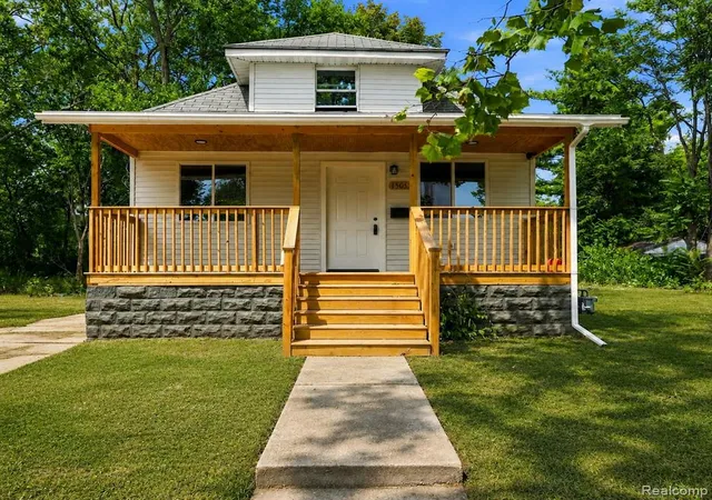 Photo 1 of Single family home for sale at 15053 Spring Garden St, Detroit, MI 48205 | MLS# 61014956 | Listing updated on 2026-08-16