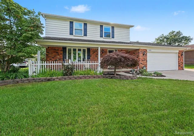 Photo 2 of Single family home for sale at 9490 Steephollow Dr, White Lake, MI 48386 2363 | MLS# 61024730 | Listing updated on 2026-08-27