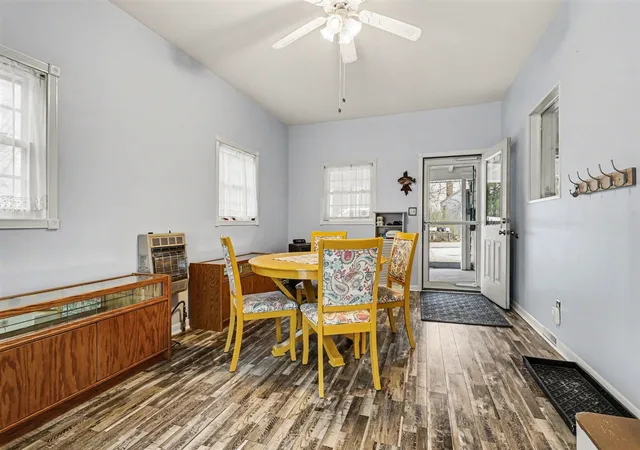 3rd image of 771 Beechwood Dr, Delton, MI 49046 | MLS# 70523359