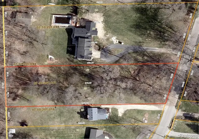 Homes for sale in Davisburg, MI | 0 Sherwood Dr, Davisburg, MI 48350 | MLS# 60963131