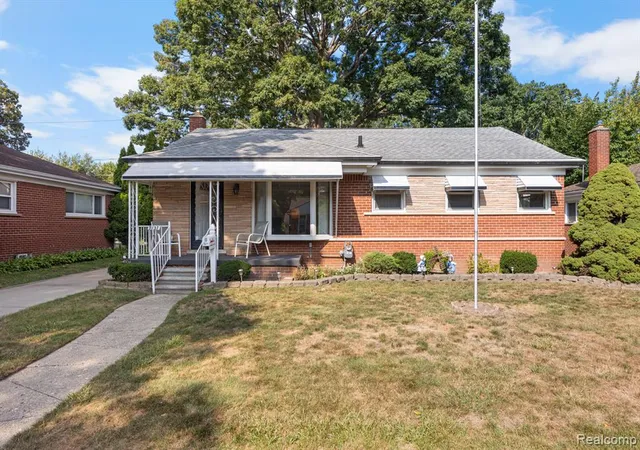 Photo 1 of Sale Pending at 9137 Columbia, Redford, MI 48239 1913 | MLS# 61024518 | Listing updated on 2026-09-01