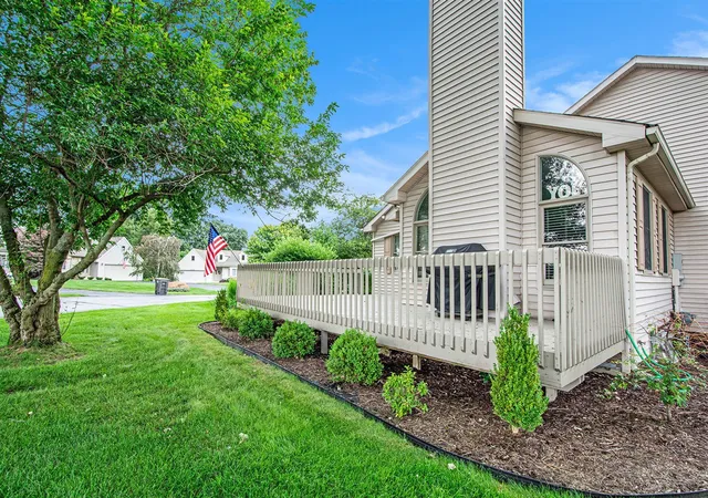 2nd image of 4293 Fairway Ln, Jackson, MI 49201 | MLS# 70484640