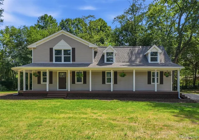 2nd image of 25980 Lyman Ln, New Hudson, MI 48165 | MLS# 61016237