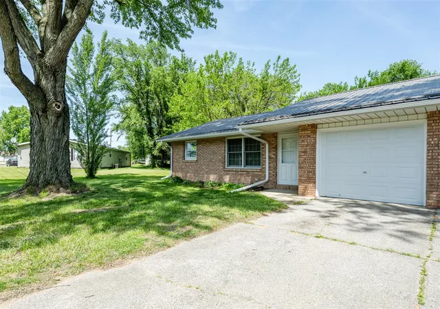 Photo 2 of Multi family home for sale at 6834 E Napier Ave, Benton Harbor, MI 49022 | MLS# 70537196 | Listing updated on 2026-06-25