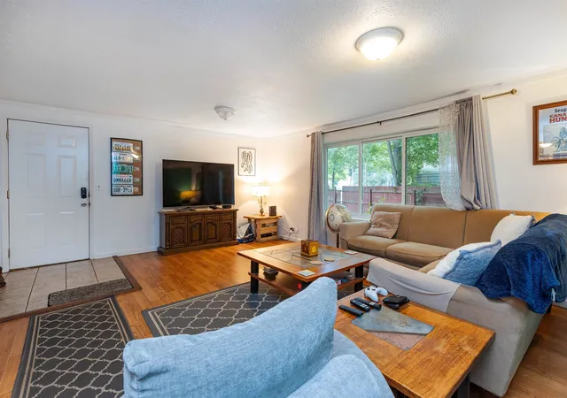 Photo 4 of Single family home for sale at 1951 N Hope Rd, Midland, MI 48642 | MLS# 50218987 | Listing updated on 2026-10-06