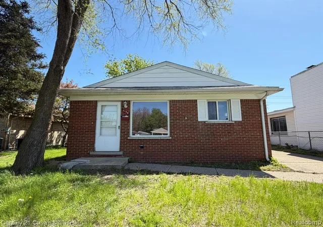 1st image of 6198 Mayburn St, Dearborn Heights, MI 48127 | MLS# 60989891