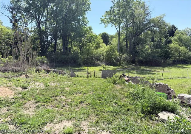 Homes for sale in Columbiaville, MI | 4630 Catlin Rd, Columbiaville, MI 48421 | MLS# 60998750