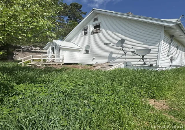 Homes for sale in Mass City, MI | 1910 Mass Ave, Mass City, MI 49948 | MLS# 50211660