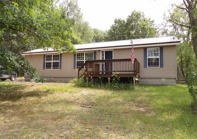 Homes for sale in Evart, MI | 11067 S River Rd, Evart, MI 49631 | MLS# 70543533