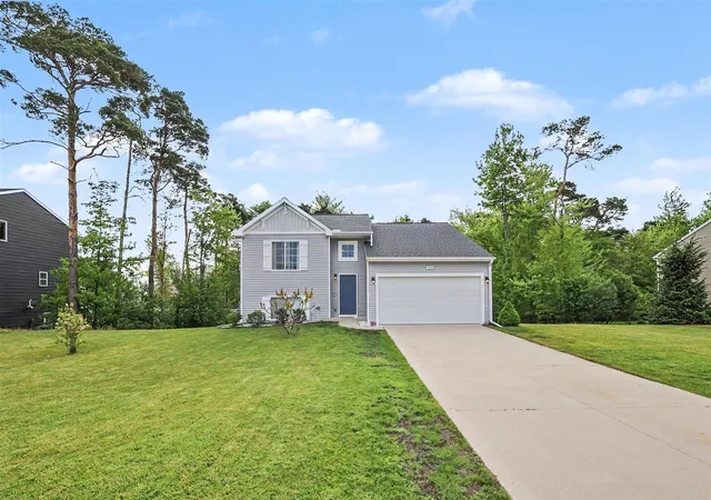 1st image of 5904 Lucas Ln, Muskegon, MI 49444 | MLS# 70530555