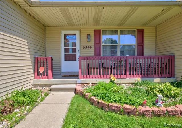Homes for sale in Swartz Creek, MI | 5344 Wheat Way Ave, Swartz Creek, MI 48473 | MLS# 61005803