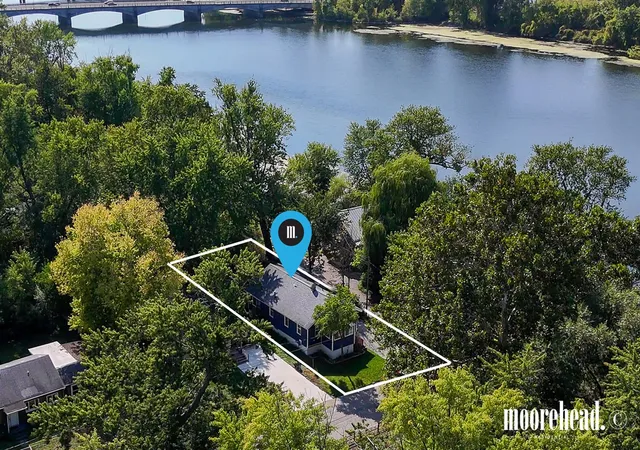 Homes for sale in Grand Rapids, MI | 408 Elmdale St, Grand Rapids, MI 49525 | MLS# 70531861