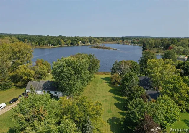 Homes for sale in Hamburg, MI | 000 E M-36, Hamburg, MI 48139 | MLS# 60340751