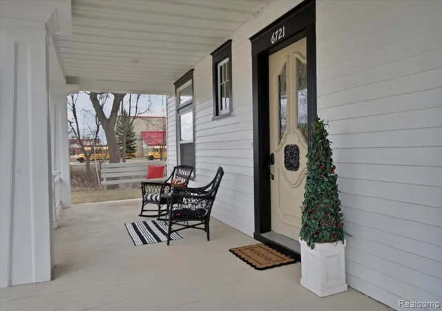 Homes for sale in Caseville, MI | 6721 Pine St, Caseville, MI 48725 | MLS# 60979468