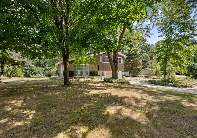 1st image of 10246 Douglas Ave, Plainwell, MI 49080 | MLS# 70552618